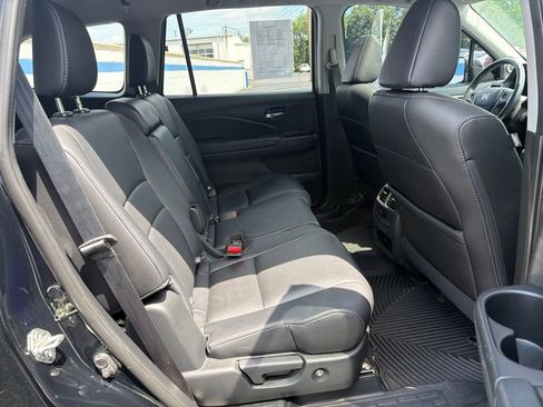 Used 2017 Honda Pilot EX-L image 24