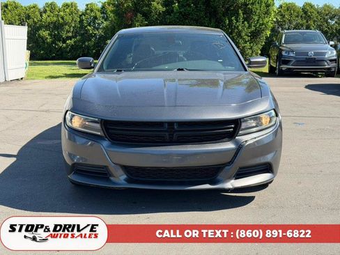 Used 2019 Dodge Charger SXT w/ Leather Interior Group RWD image 8