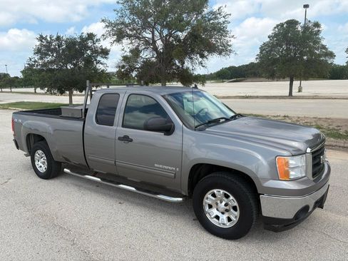 Used 2008 GMC Sierra 1500 SLE w/ Power Pack Plus AWD/4WD image 54