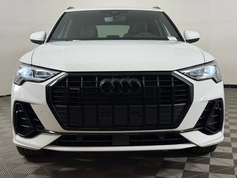 Certified 2025 Audi Q3 2.0T Premium w/ Convenience Package AWD/4WD image 6