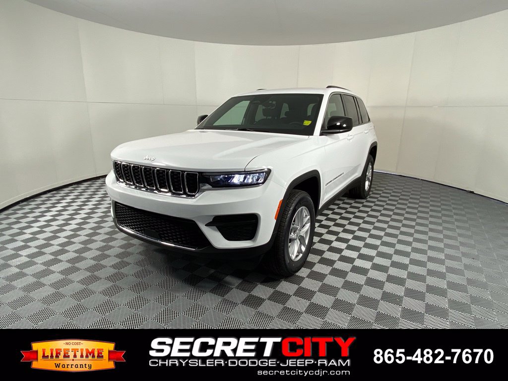 New 2026 Jeep Grand Cherokee Laredo X AWD/4WD image 3