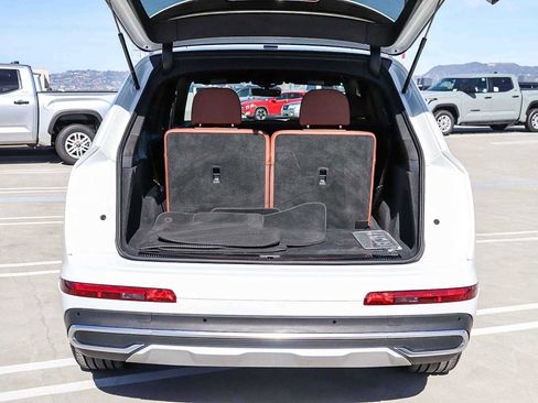 Used 2023 Audi Q7 2.0T Premium w/ Convenience Package image 34