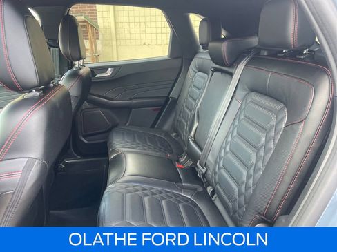 Certified 2023 Ford Escape ST-Line Elite w/ Premium Technology Package AWD/4WD image 24