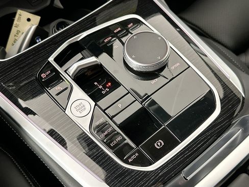 New 2026 BMW X5 sDrive40i w/ M Sport Package image 17