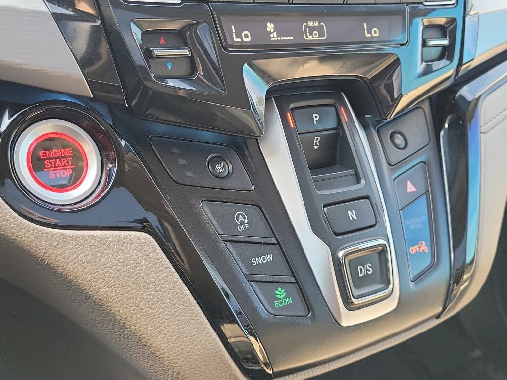 Used 2021 Honda Odyssey Touring image 17