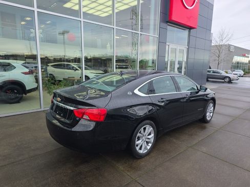 Used 2018 Chevrolet Impala LT w/ LT Convenience Package image 5