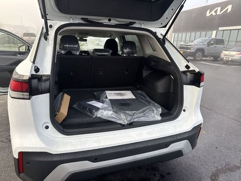 New 2026 Volkswagen Tiguan S FWD image 39