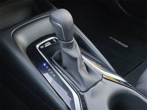 Used 2023 Toyota Corolla SE image 16