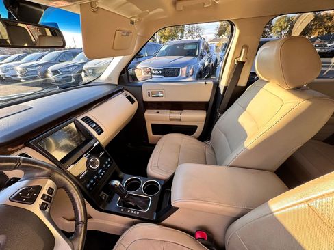 Used 2018 Ford Flex Limited w/ Equipment Group 303A image 12