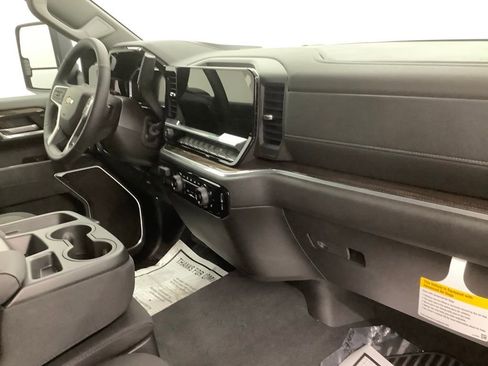 New 2026 Chevrolet Silverado 2500 LT w/ Convenience Package image 25