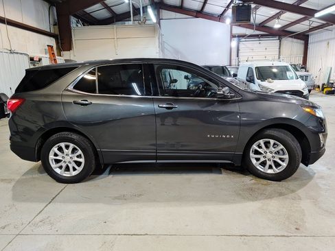 Used 2018 Chevrolet Equinox LT FWD image 8