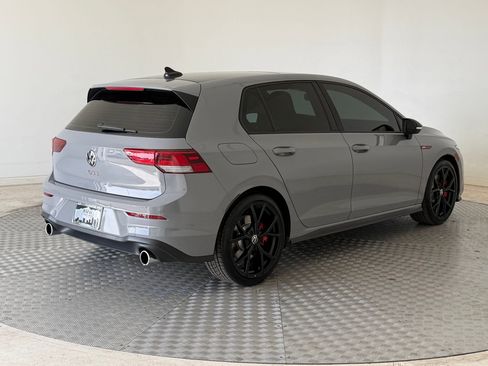 Used 2024 Volkswagen GTI SE w/ MDO Package image 9