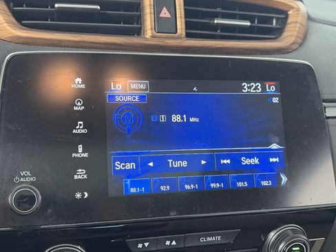 Used 2020 Honda CR-V Touring image 16