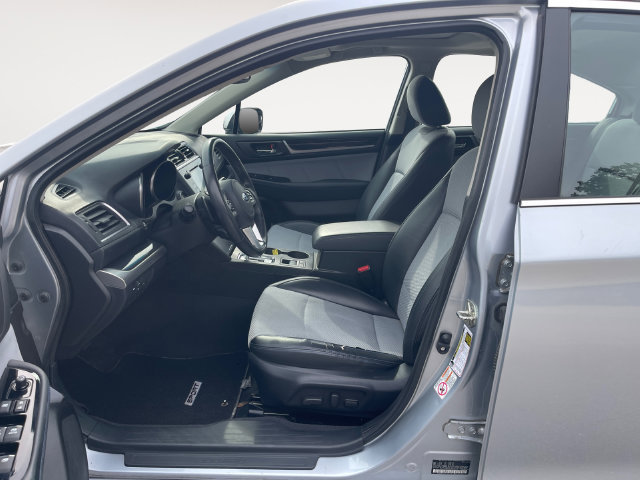 Used 2017 Subaru Legacy 2.5i Sport AWD/4WD image 9
