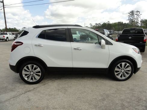 Used 2018 Buick Encore Preferred image 5