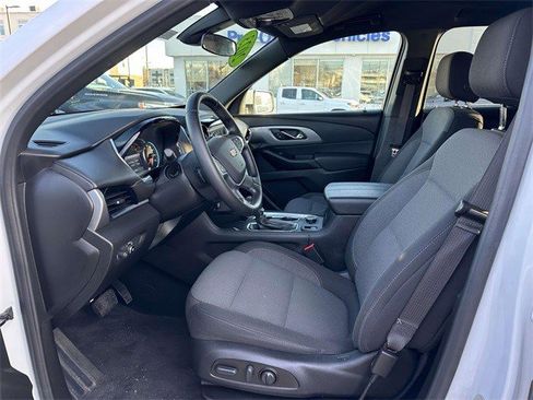 Certified 2023 Chevrolet Traverse RS image 13