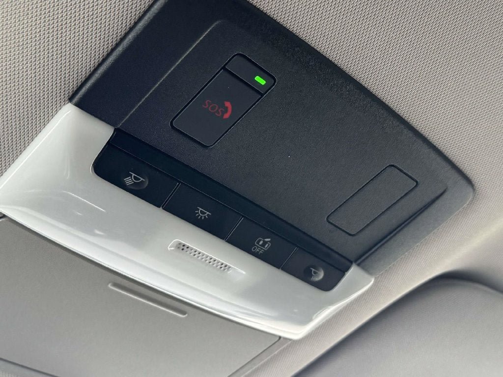 Certified 2022 Nissan Pathfinder SV AWD/4WD image 12