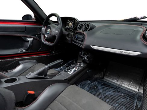 Used 2015 Alfa Romeo 4C Spider w/ Spider Track Package image 2