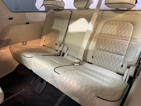 Used 2021 Lincoln Navigator Black Label image 48