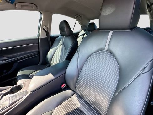 Used 2023 Toyota Camry SE FWD image 24