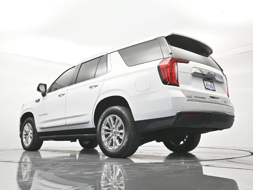 Used 2024 GMC Yukon SLT w/ SLT Luxury Package AWD/4WD image 45