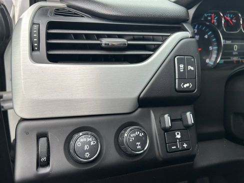 Used 2019 GMC Yukon SLE w/ HD Trailering Package image 14