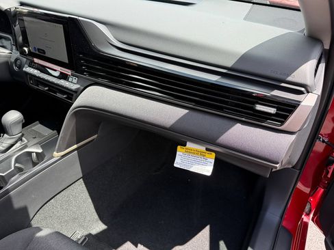 New 2026 Toyota Camry LE w/ Convenience Package FWD image 16