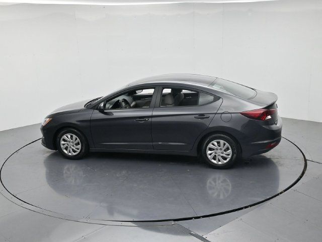 Used 2020 Hyundai Elantra SE FWD image 44