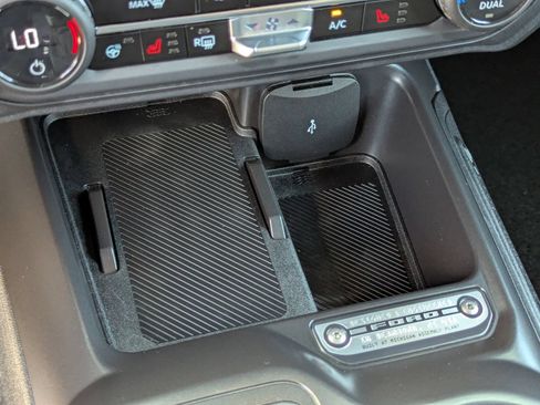 New 2026 Ford Bronco Outer Banks AWD/4WD image 28