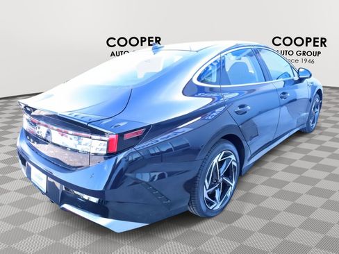 New 2026 Hyundai Sonata SEL FWD image 6