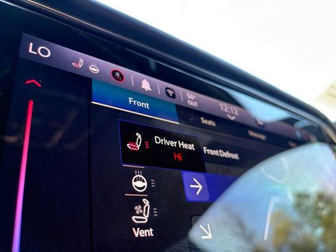 Used 2022 Jeep Grand Wagoneer Series II w/ Premium Group II image 5