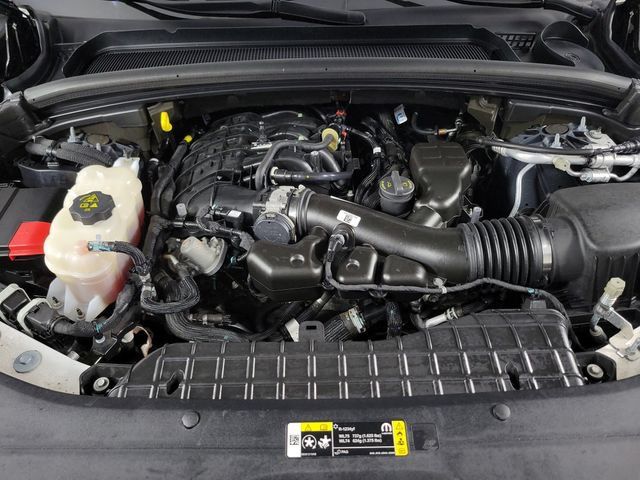 Used 2023 Jeep Grand Cherokee Limited AWD/4WD image 13