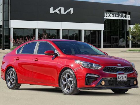 Used 2019 Kia Forte LXS image 8