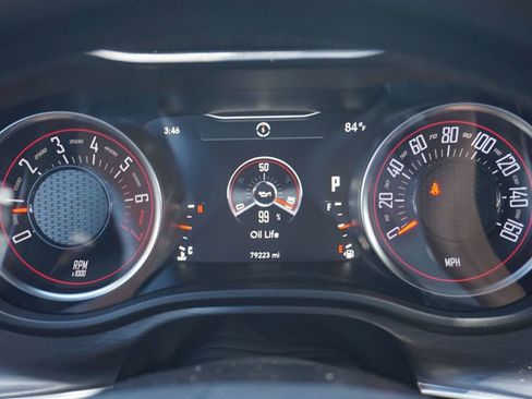 Used 2017 Dodge Challenger SXT image 25