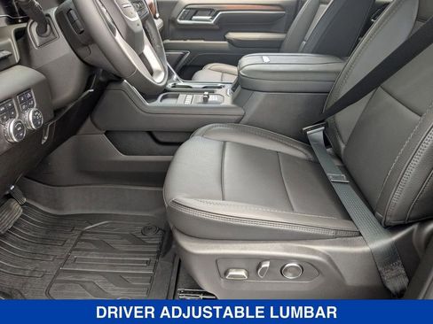 New 2025 GMC Sierra 2500 Denali w/ Denali Reserve Package image 14