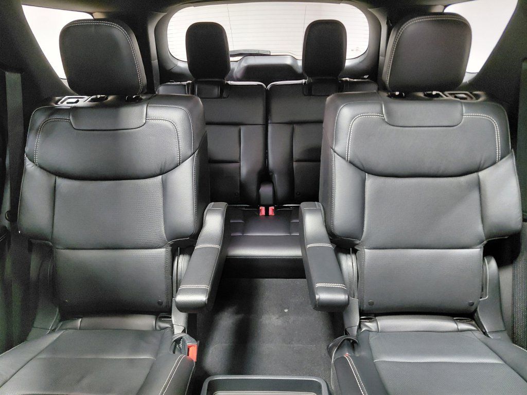 Used 2020 Ford Explorer ST w/ ST Street Pack AWD/4WD image 11
