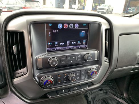 Used 2017 Chevrolet Silverado 1500 LT w/ All Star Edition AWD/4WD image 28