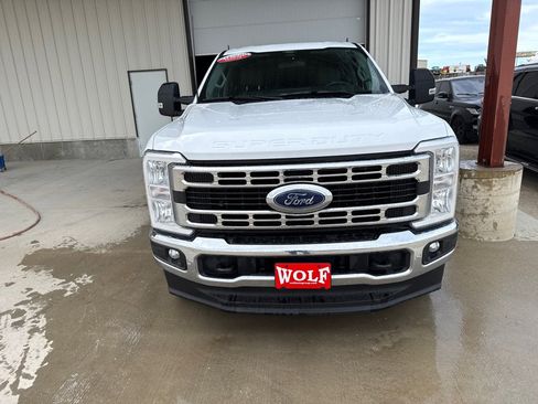Used 2024 Ford F350 XLT w/ FX4 Off-Road Package AWD/4WD image 10