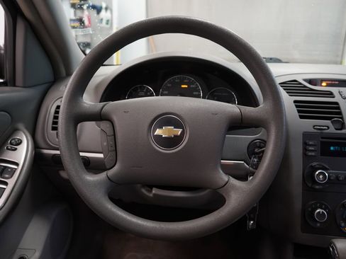 Used 2007 Chevrolet Malibu LS FWD image 17