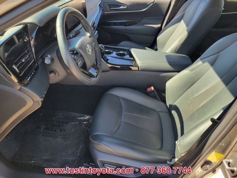 Certified 2022 Toyota Mirai XLE image 9