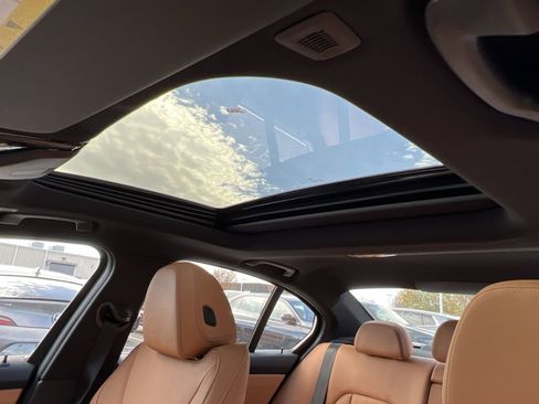 New 2026 BMW 330i xDrive Sedan w/ Premium Package image 21