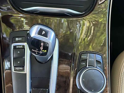 Used 2017 BMW X3 sDrive28i image 12