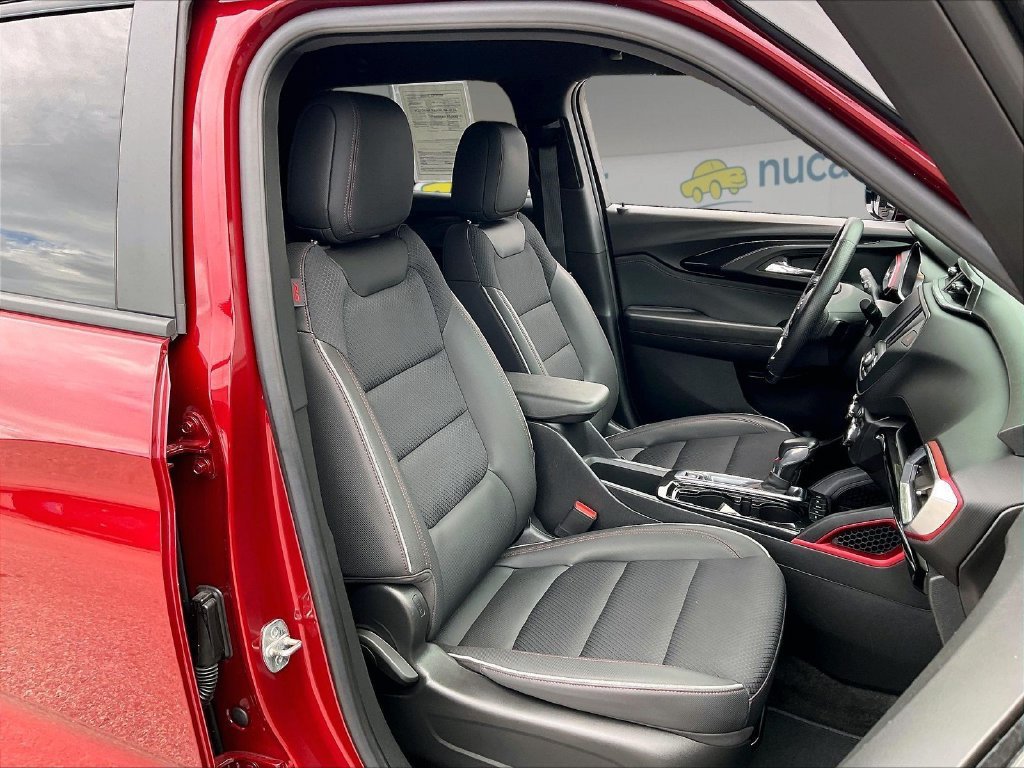 Used 2023 Chevrolet TrailBlazer RS AWD/4WD image 10