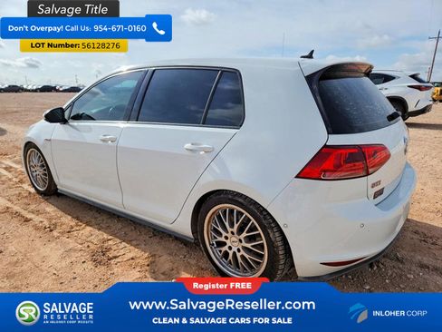Used 2017 Volkswagen Golf 4-Door FWD image 3