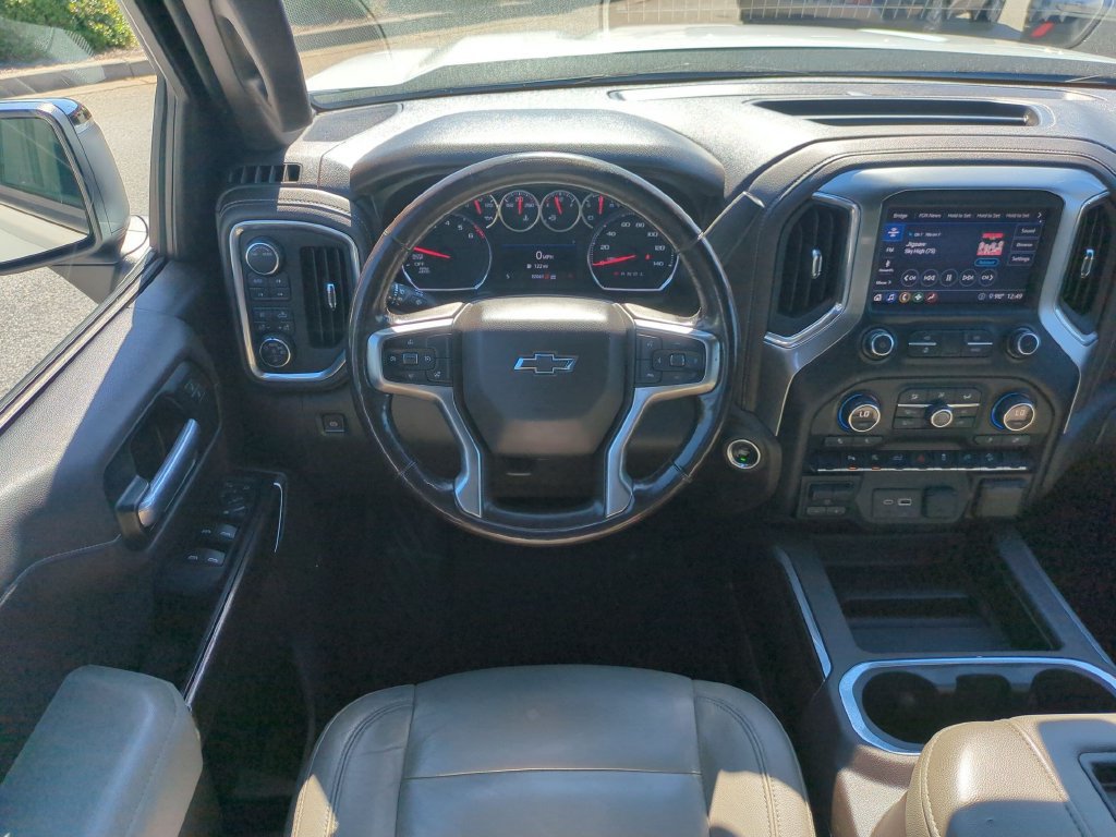 Used 2020 Chevrolet Silverado 1500 RST AWD/4WD image 29