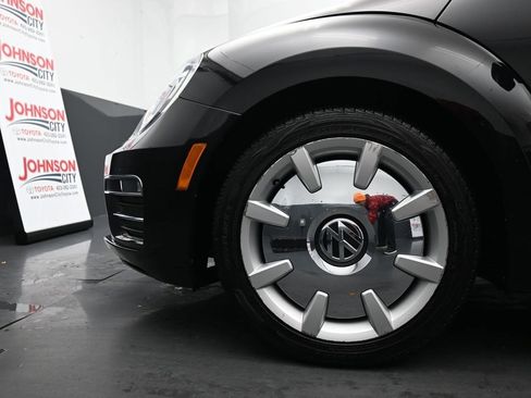 Used 2017 Volkswagen Beetle 1.8T SEL image 12