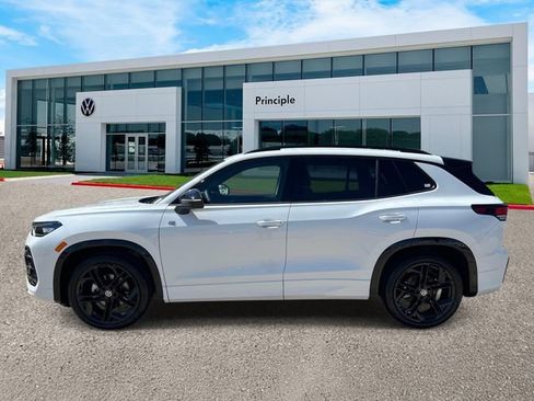 New 2026 Volkswagen Tiguan SE R-Line FWD image 6