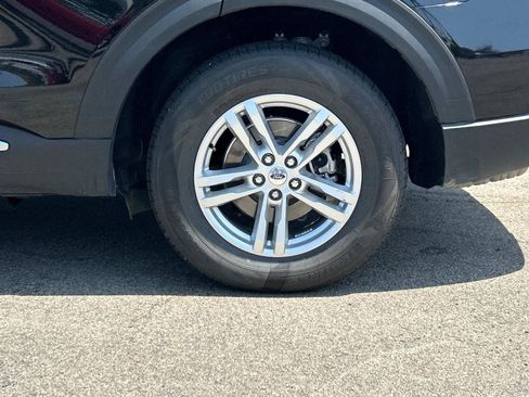 Used 2023 Ford Explorer XLT w/ Equipment Group 202A image 31