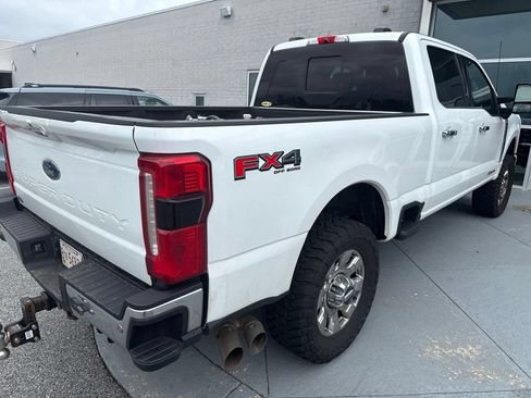 Used 2023 Ford F350 Lariat w/ Lariat Ultimate Package AWD/4WD image 3