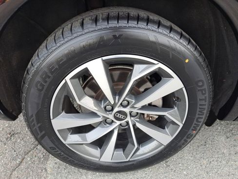 Used 2022 Audi Q5 2.0T Premium w/ Convenience Package image 18